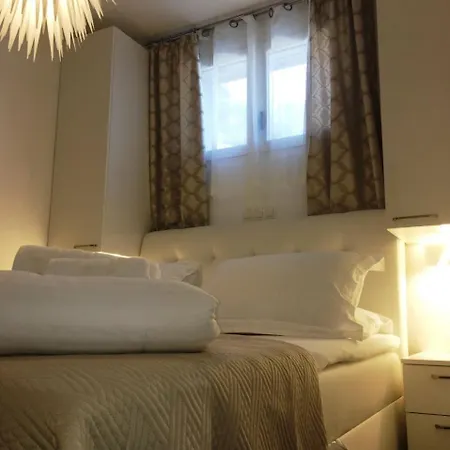 Apartament Sunny Hvar - With Pool;