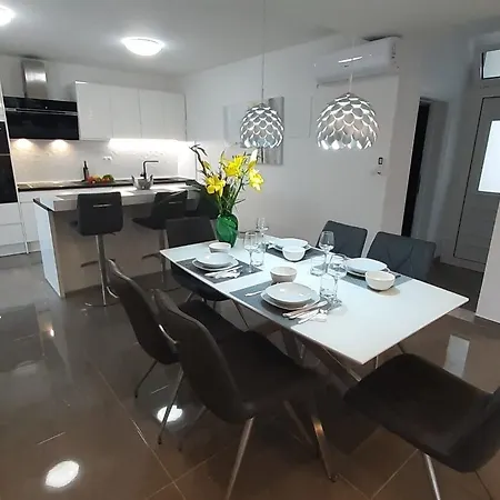 Apartament Sunny Hvar - With Pool; *