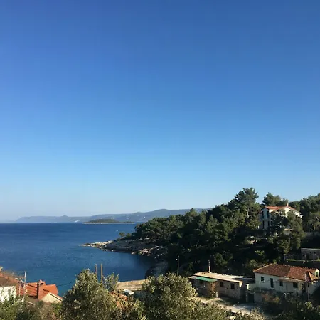 Sunny Hvar - With Pool; Apartament *